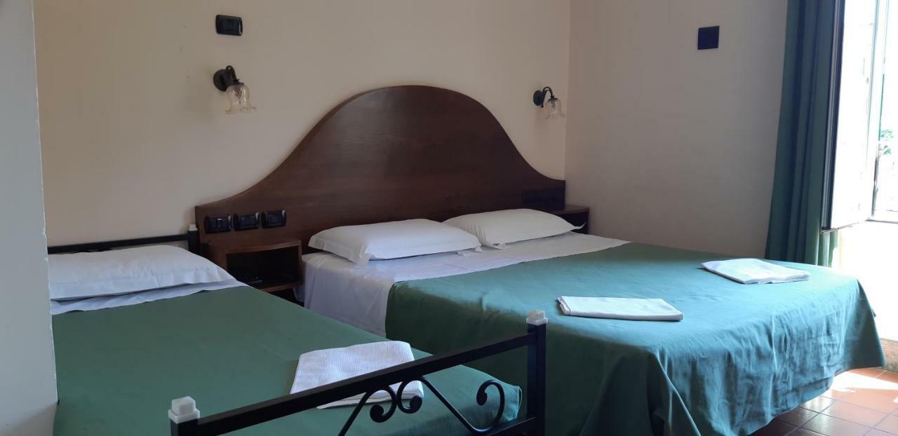 Hotel Al Sanpietrino Rome Exterior photo